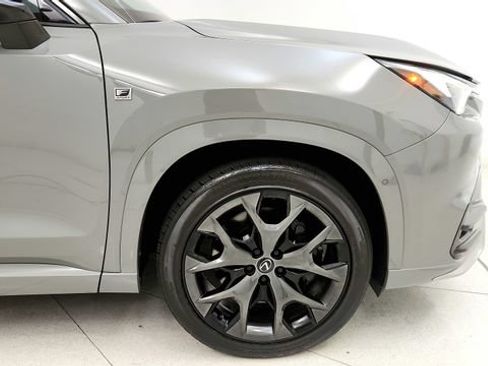 Used 2024 Lexus TX 500h AWD w/ Technology Package image 21