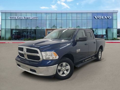 Used 2021 RAM 1500 Classic SLT image 1