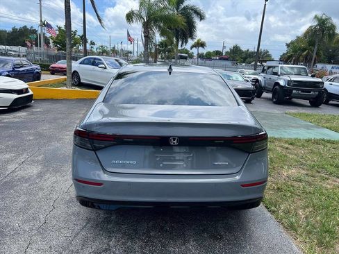 Used 2025 Honda Accord EX-L image 6
