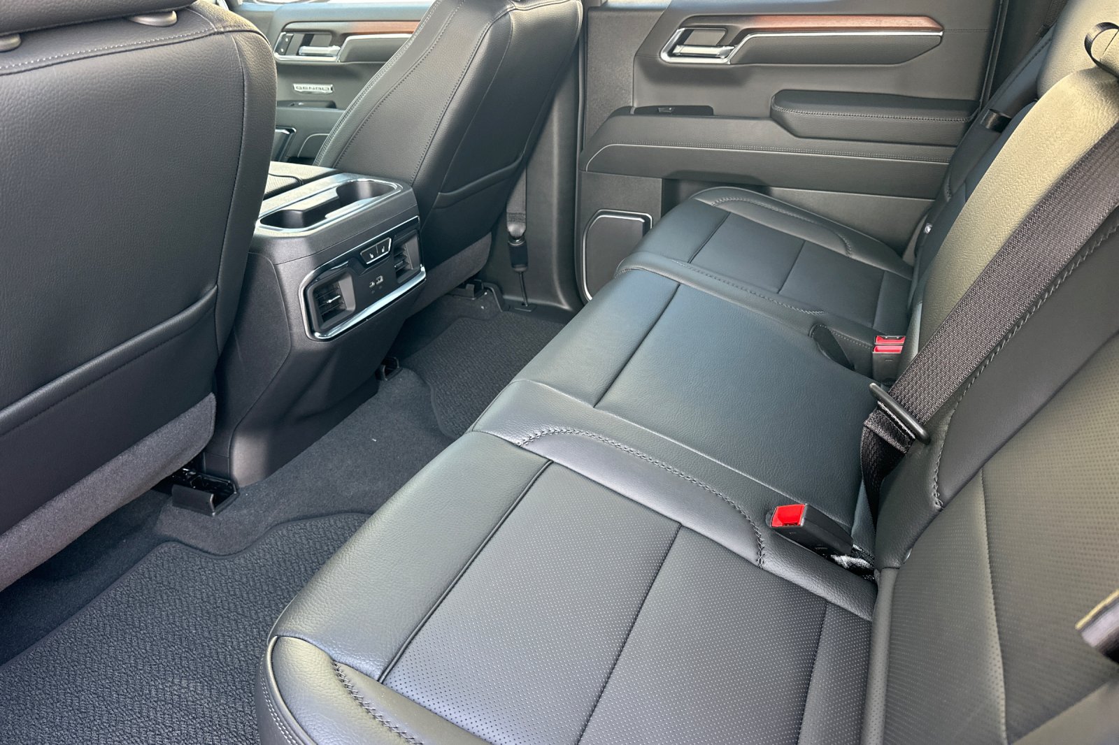 New 2026 GMC Sierra 1500 Denali AWD/4WD image 11