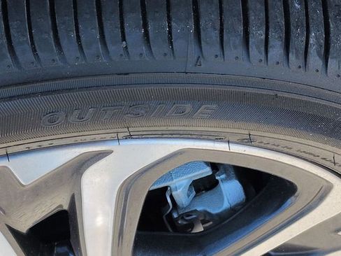 New 2026 Subaru Ascent Limited image 11