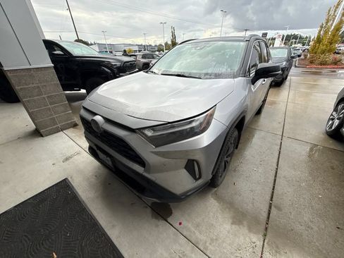 Used 2023 Toyota RAV4 XSE AWD/4WD image 1
