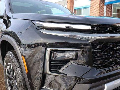 New 2026 Chevrolet Traverse Z71 w/ Enhanced Driving Package image 4