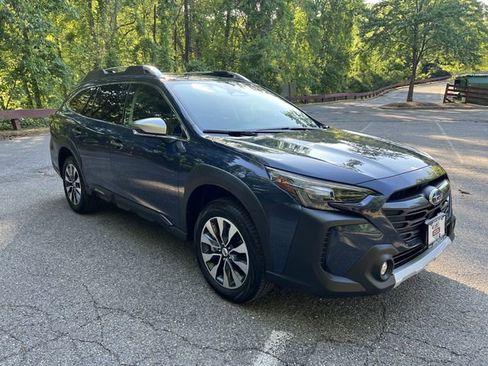 Used 2024 Subaru Outback Touring XT AWD/4WD image 1