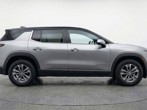 Used 2025 Chevrolet Equinox LT image 5