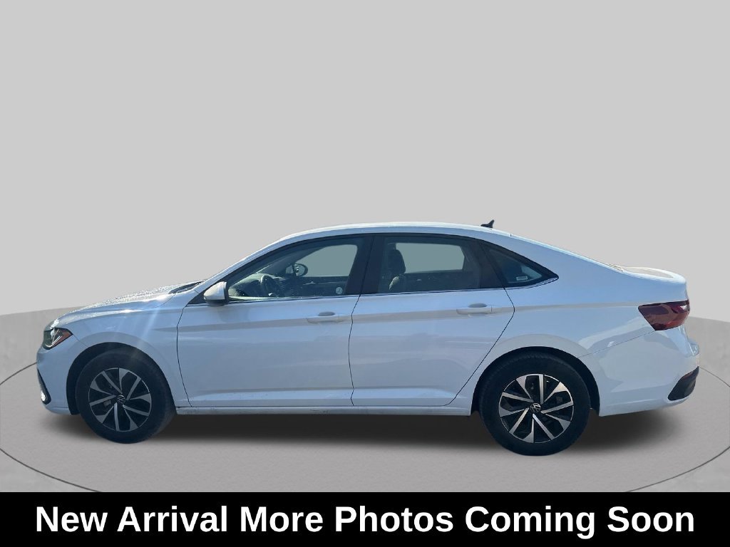 Used 2025 Volkswagen Jetta S FWD image 2