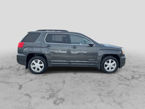 Used 2017 GMC Terrain SLE w/ Convenience Package image 9