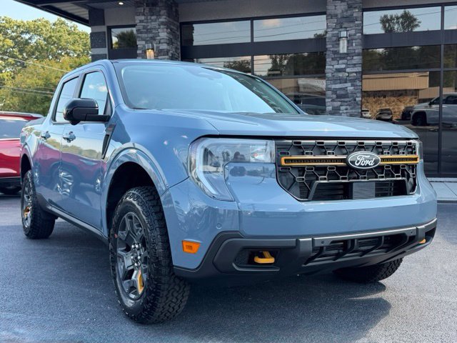 Used 2025 Ford Maverick Tremor AWD/4WD image 3