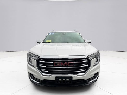 Used 2022 GMC Terrain SLT w/ Infotainment Package II image 19