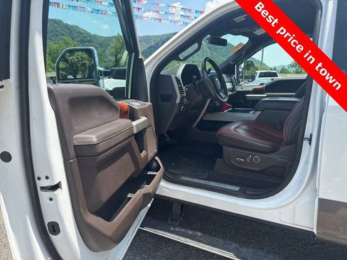 Used 2020 Ford F350 King Ranch w/ FX4 Off-Road Package image 12