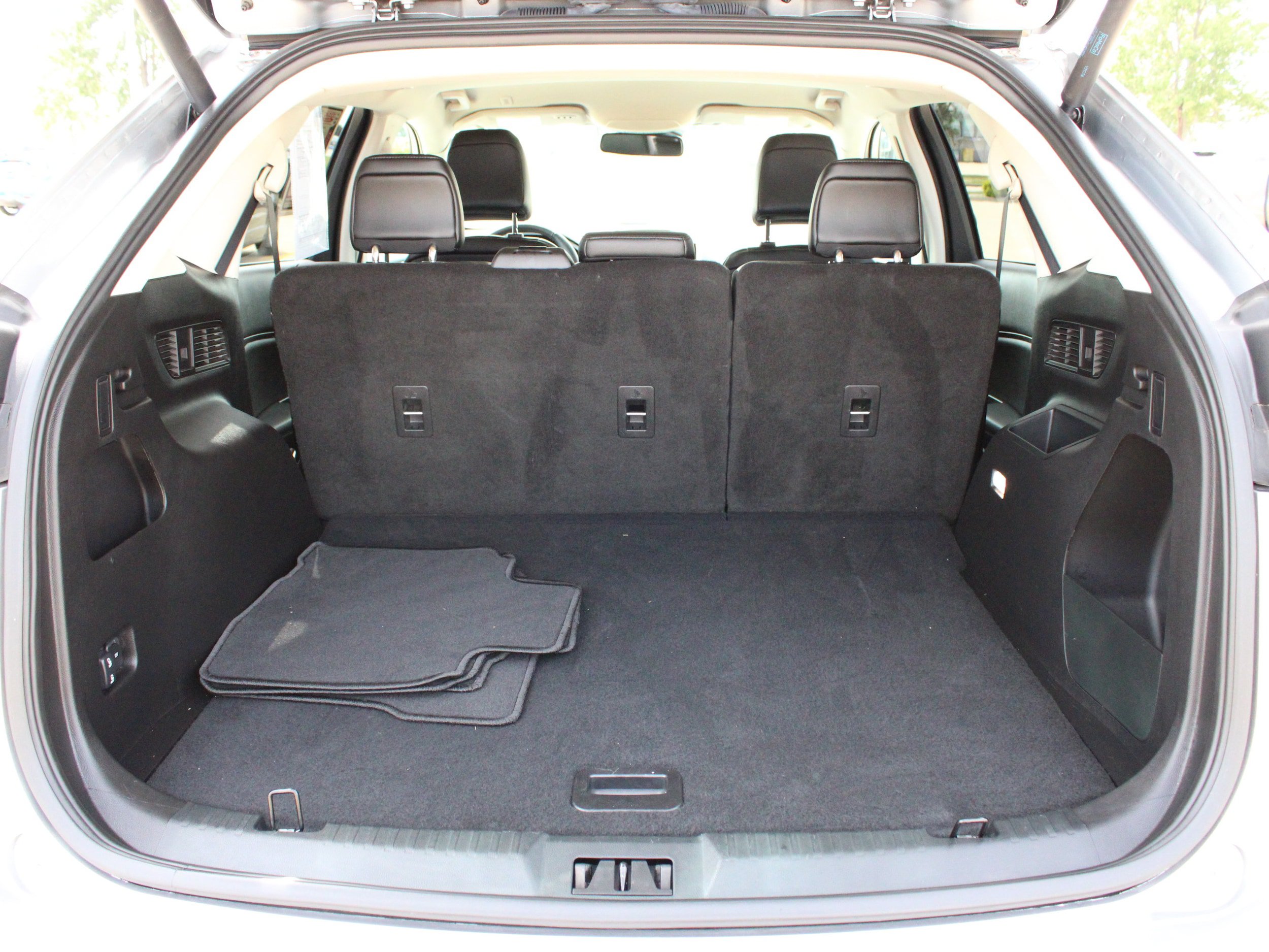 Used 2024 Ford Edge SEL w/ Convenience Package AWD/4WD image 38
