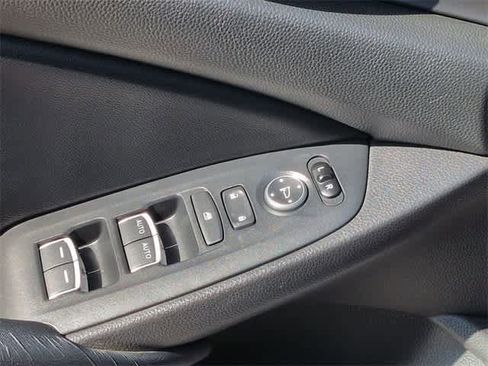 Used 2018 Honda Accord Sport image 37