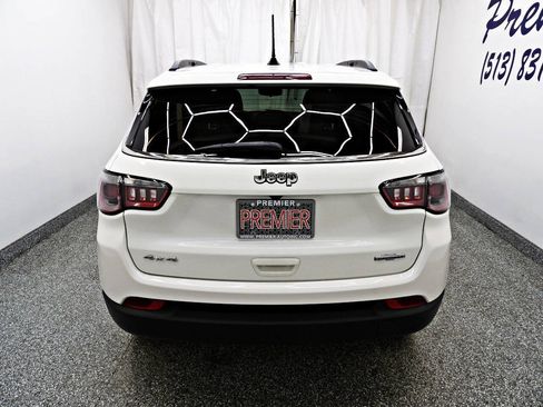Used 2021 Jeep Compass Latitude AWD/4WD image 5
