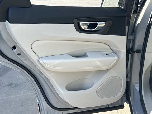 New 2026 Volvo XC60 T8 Ultra w/ Protection Package Premier image 16