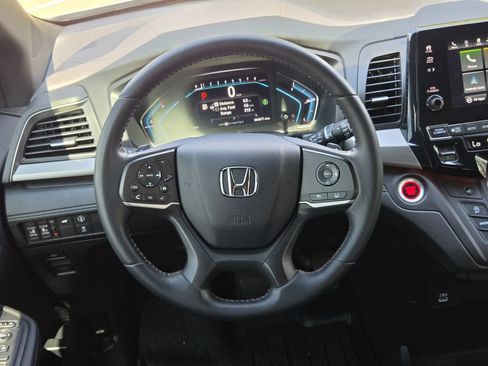 Certified 2023 Honda Odyssey Sport image 28