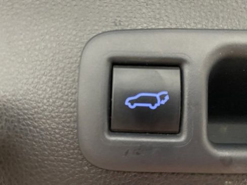 Certified 2021 Toyota Highlander XSE image 15