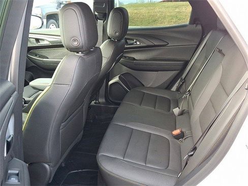 Certified 2025 Chevrolet TrailBlazer ACTIV w/ Convenience Package image 9