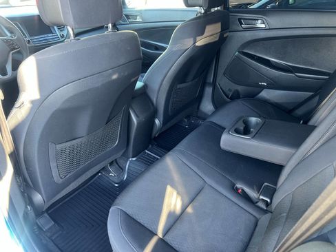 Used 2018 Hyundai Tucson SEL image 9