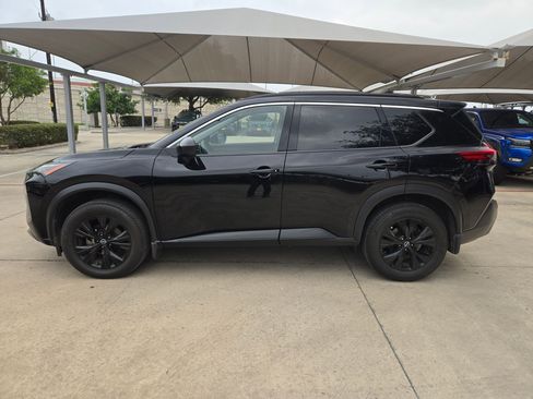 Used 2023 Nissan Rogue SV w/ SV Premium B Package FWD image 6