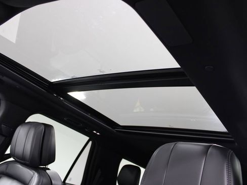 Used 2025 Lincoln Navigator Reserve w/ Jet Appearance Package image 61