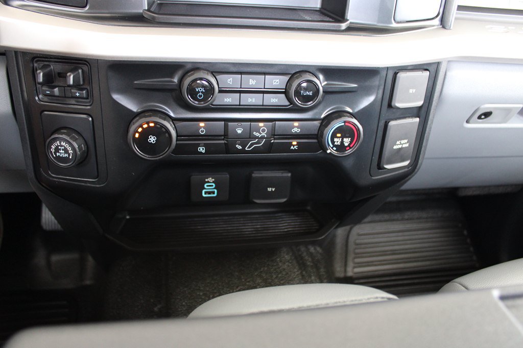 Used 2024 Ford F250 XL w/ XL Chrome Package RWD image 31
