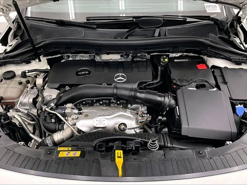 Used 2023 Mercedes-Benz GLA 250 image 9
