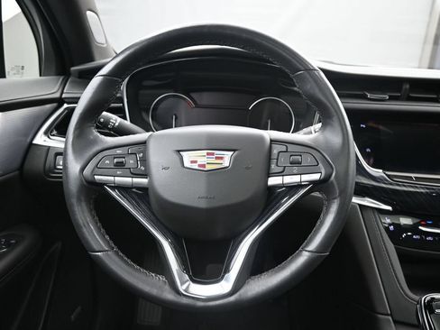 Certified 2024 Cadillac XT6 Premium Luxury w/ LPO, Floor Liner Package AWD/4WD image 13