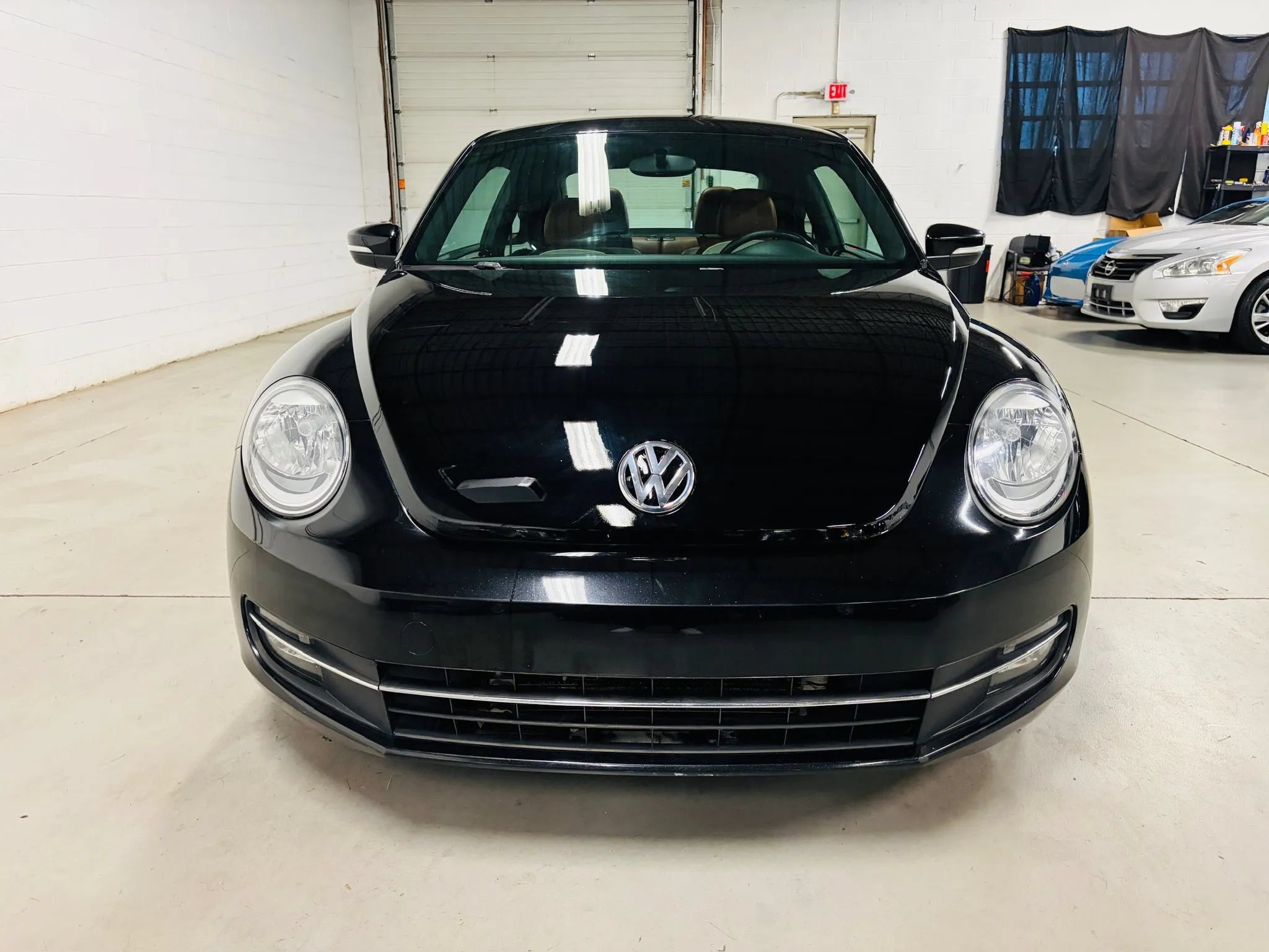 Used 2015 Volkswagen Beetle 1.8T Classic FWD image 3
