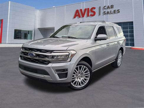 Used 2024 Ford Expedition Limited image 1
