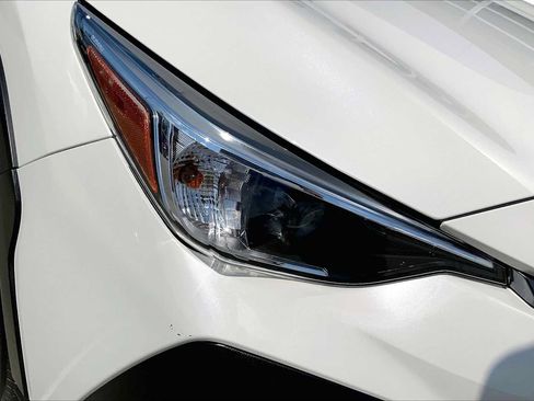Certified 2024 Subaru Crosstrek 2.0i Premium AWD/4WD image 27