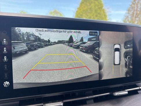 Used 2024 Kia Carnival SX image 12