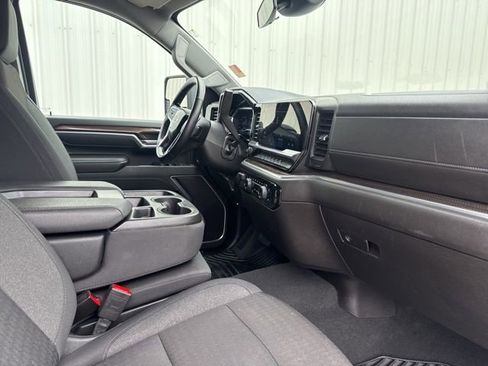 Used 2025 Chevrolet Silverado 2500 LT w/ Convenience Package AWD/4WD image 24
