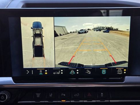 Used 2024 Chevrolet Silverado 3500 LT w/ Safety Package image 19