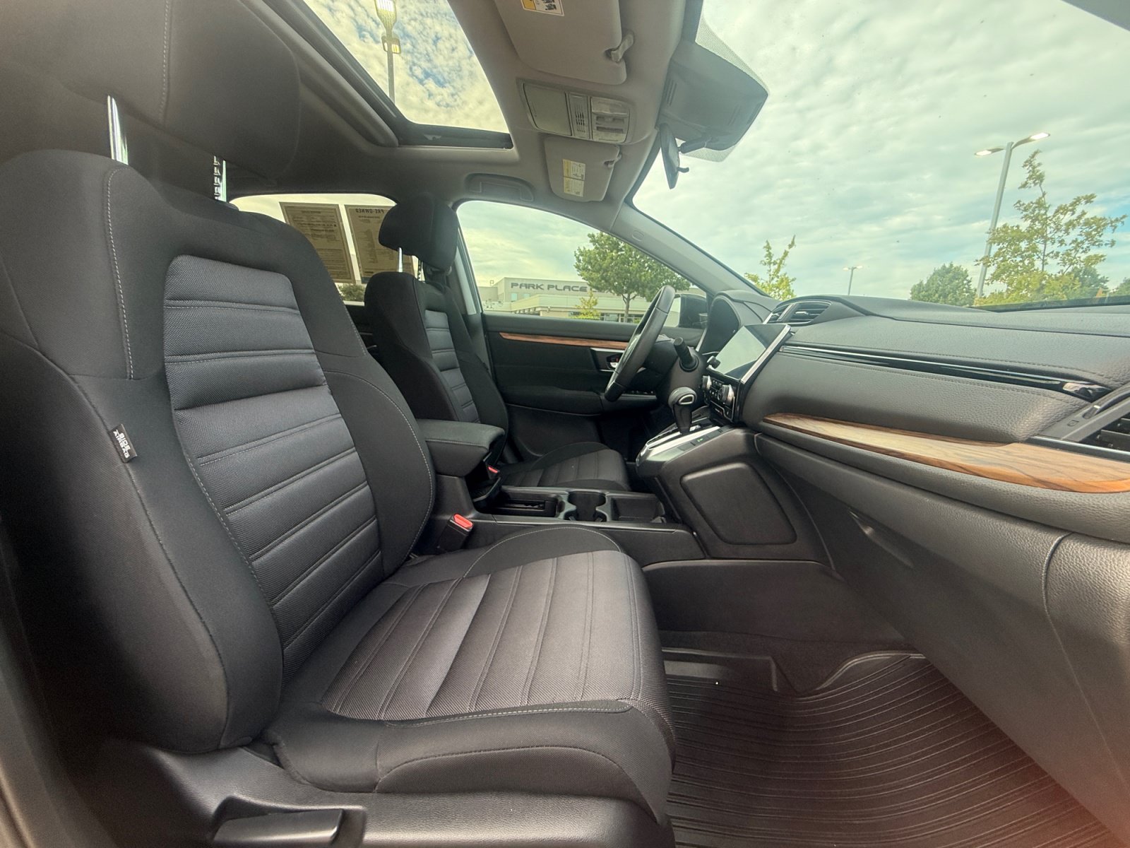 Used 2019 Honda CR-V EX image 31