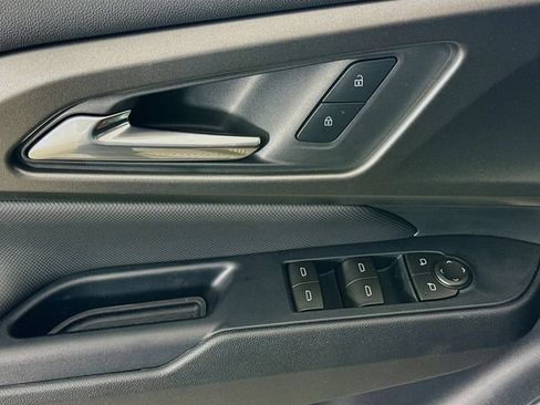 New 2026 Chevrolet Equinox EV LT w/ Comfort Package AWD/4WD image 19
