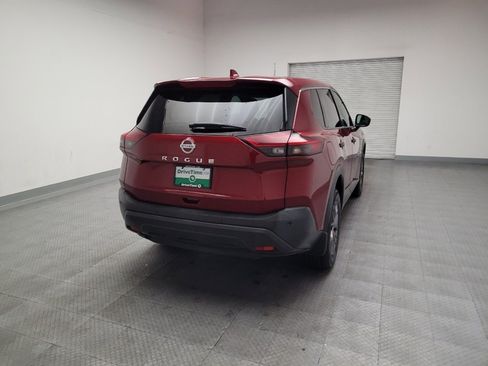 Used 2021 Nissan Rogue S FWD image 7