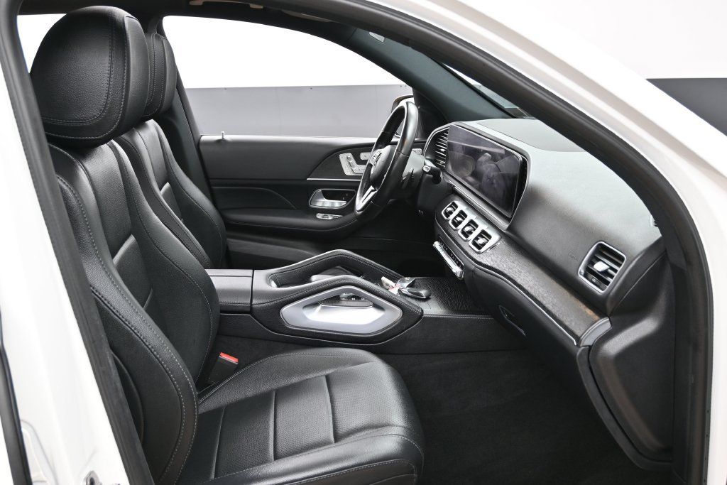 Used 2022 Mercedes-Benz GLE 350 4MATIC w/ Premium Package image 40