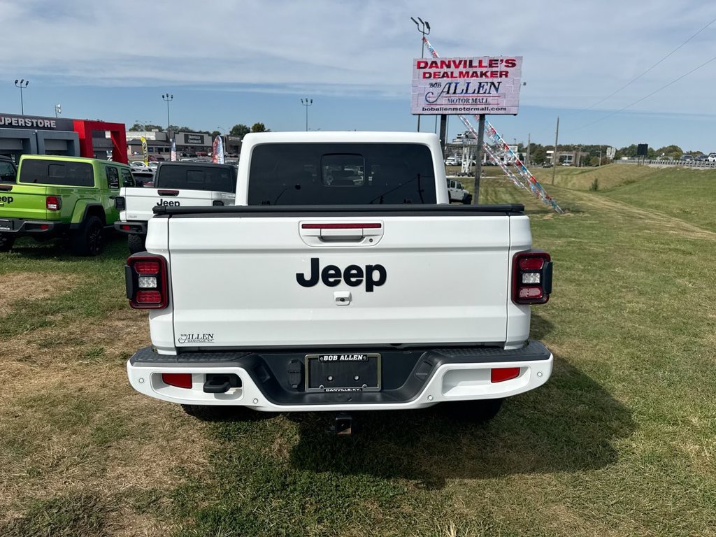 Used 2023 Jeep Gladiator Overland AWD/4WD image 10