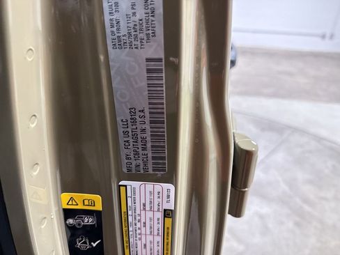 New 2026 Jeep Gladiator Sport image 27