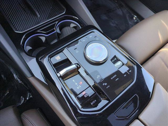 Certified 2024 BMW 540i xDrive w/ Premium Package AWD/4WD image 12