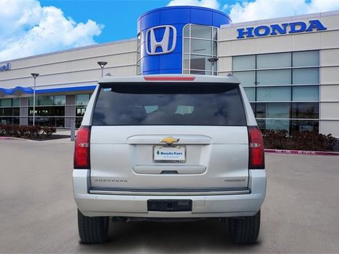 Used 2020 Chevrolet Suburban Premier image 5