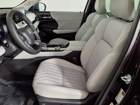 New 2026 Mitsubishi Outlander SEL image 20