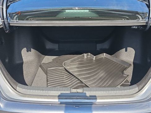 Used 2024 Honda Accord LX image 12