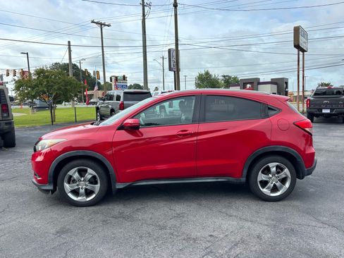 Used 2017 Honda HR-V EX-L image 3