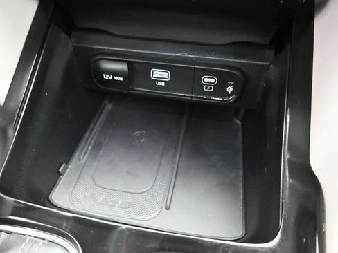 Used 2024 Kia Telluride S w/ S Sunroof Package FWD image 22