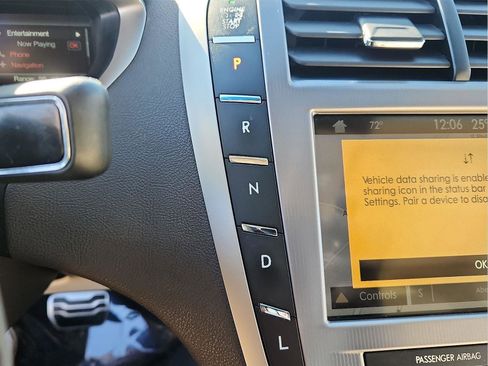 Used 2019 Lincoln MKZ Reserve w/ Reserve Plus Package image 12