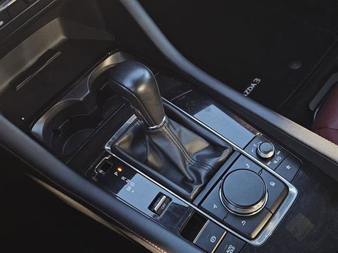 Used 2024 MAZDA MAZDA3 s image 15