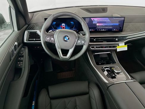 Used 2025 BMW X5 xDrive40i image 30