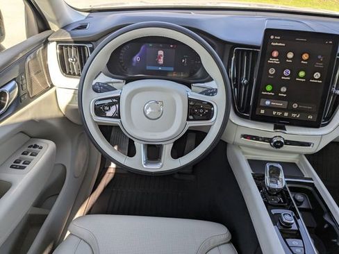 New 2026 Volvo XC60 T8 Ultra w/ Protection Package Premier image 16