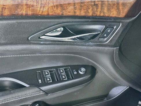 Used 2016 Cadillac SRX Luxury w/ Driver Awareness Package FWD image 23